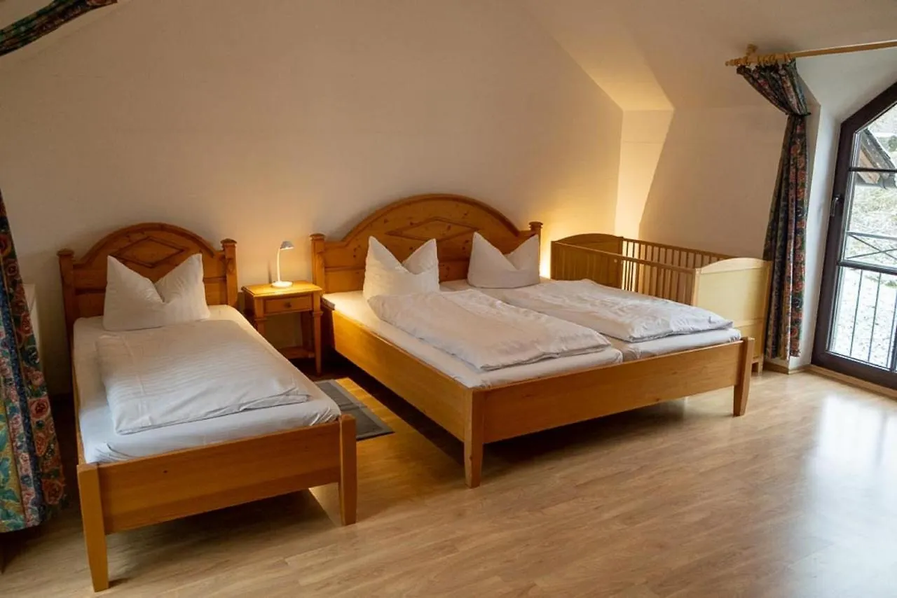 Bio Ferienhof Erzengel Apartment Berg